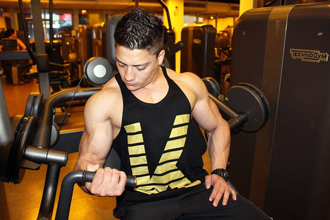 guy working out with weights